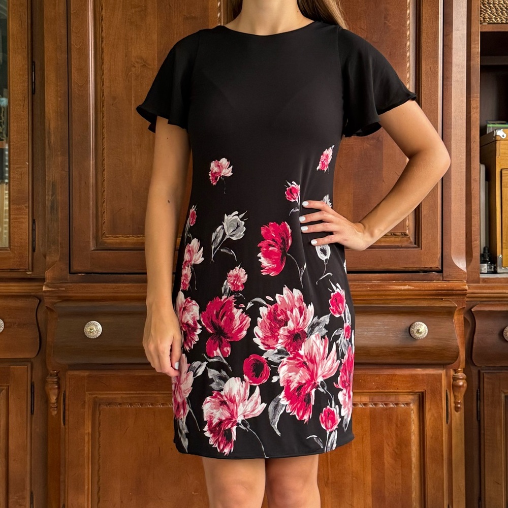 REVERSIBLE White House Black Market Floral Black Dress